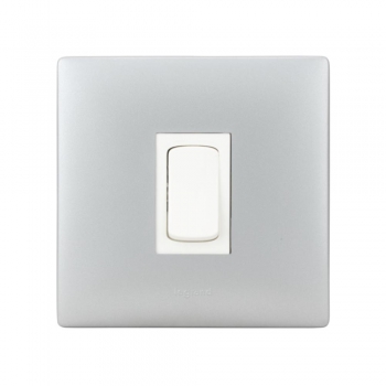 Buy Mylinc 6 A one-way SP switch (6 A - *230 V~) Online- Legrand